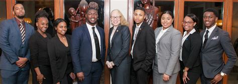 procter & gamble leadership|Iba pa.